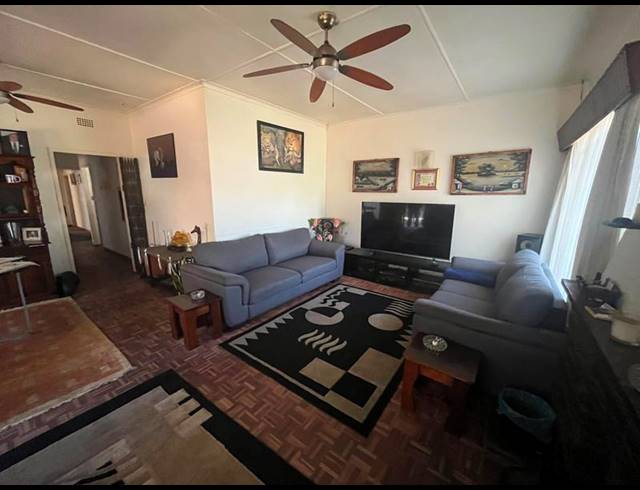 5 BEDROOM HOUSE FOR SALE IN BIRCHLEIGH